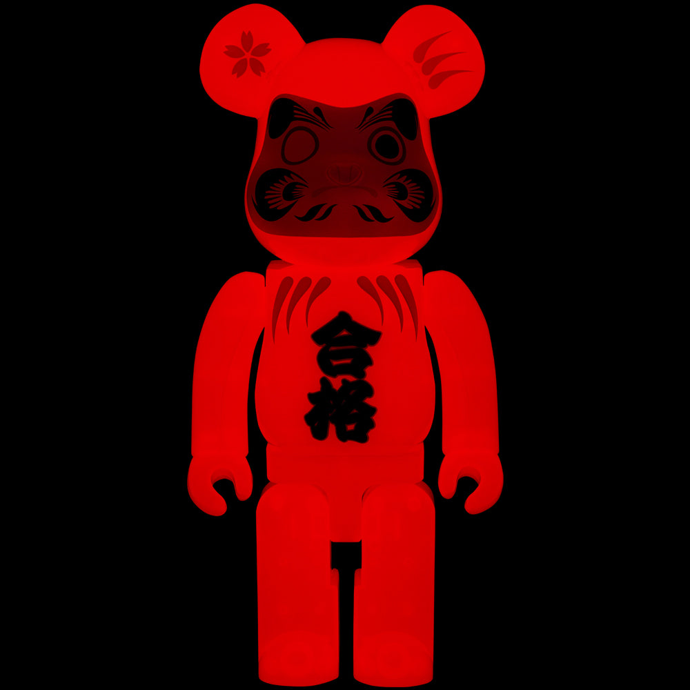 BE@RBRICK 達磨 合格 赤蓄光 400％