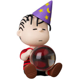 UDF PEANUTS SERIES 17 LINUS ＆ CRYSTAL BALL
