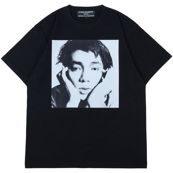 MLE 坂本龍一 「B-2 Unit」 TEE《2025年12月発売・発送予定 受注期間は9月27日まで》