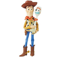 UDF TOY STORY 4 WOODY & FORKY